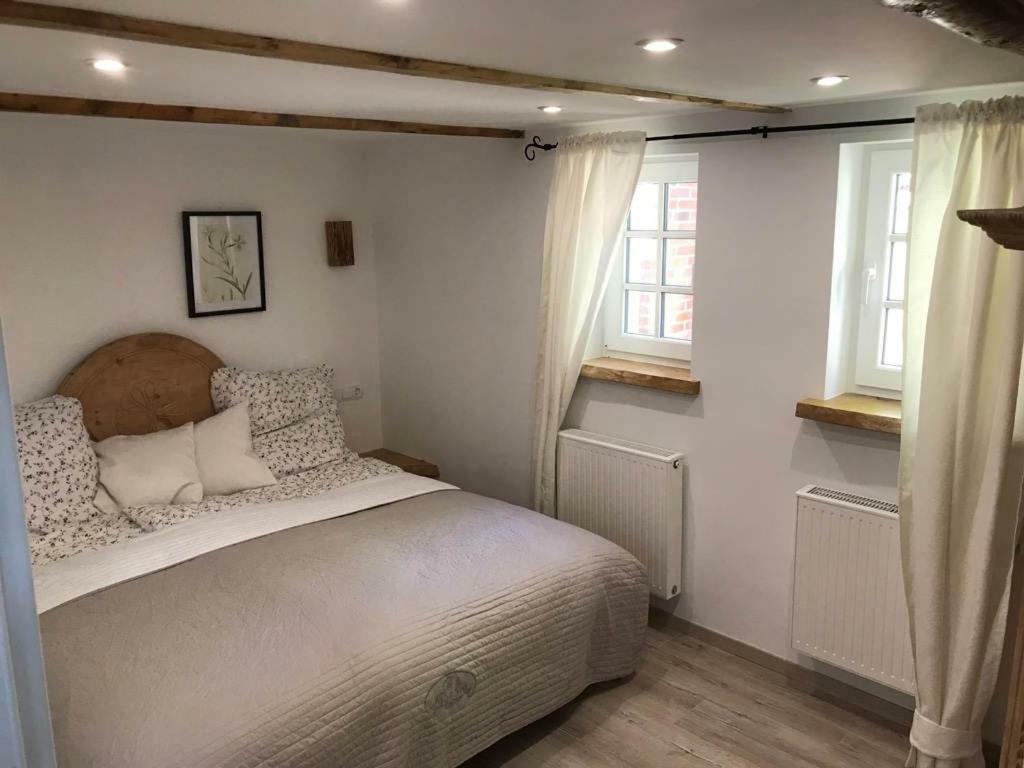 Ferienhaus Wattwurm Rysum エクステリア 写真