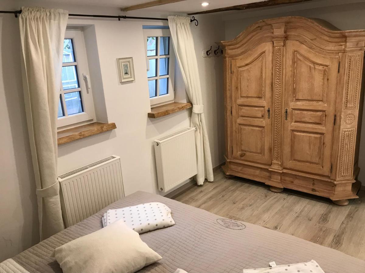 Ferienhaus Wattwurm Rysum エクステリア 写真